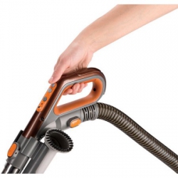 Bissell Bagless  Deluxe Vacuum